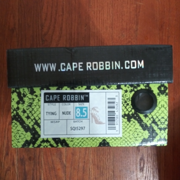 👡 - Picture 2 of 3